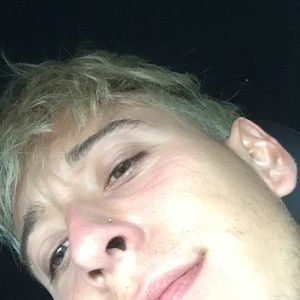 Meet your Posher, Ray